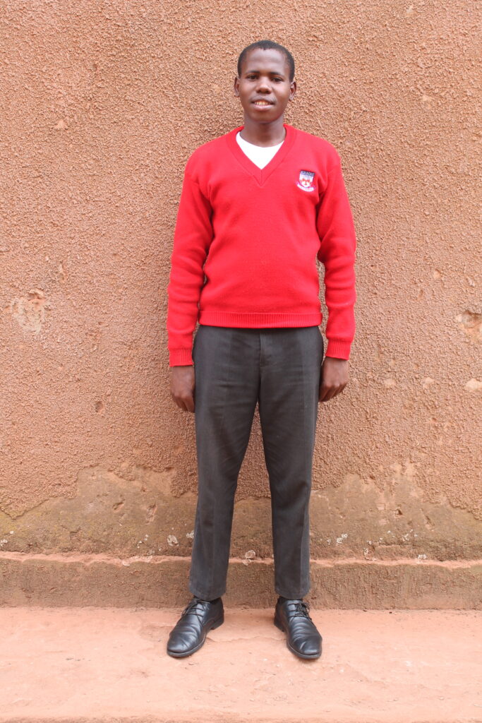 Milton Akampurira
